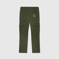 F ICONIC CARGO LEAF