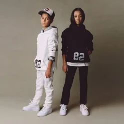 KID 82 OVERJOGG OFF WHITE