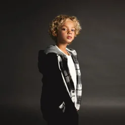 KID ICONIC ZIP BLACK