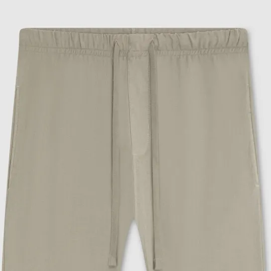 LINEN TAPER IRON