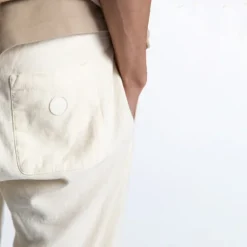 LINEN TAPER MILK