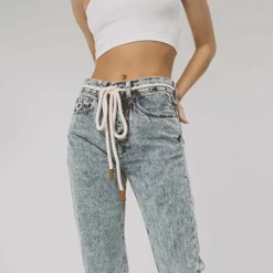 VINTAGE FIT SNOW